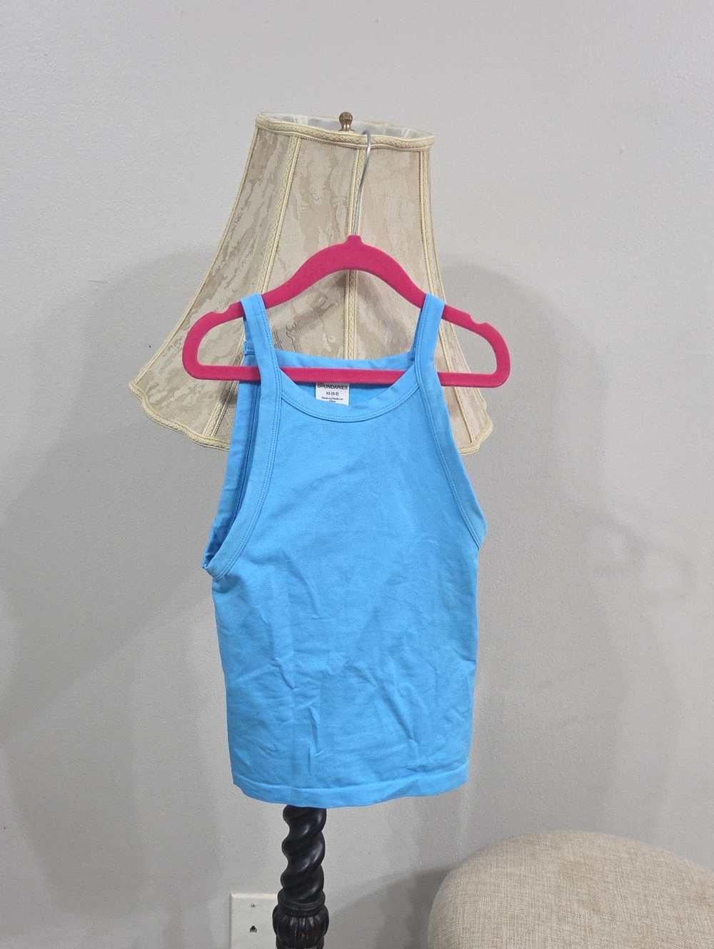 No Boundaries Woman Tank Top in Bright Blue